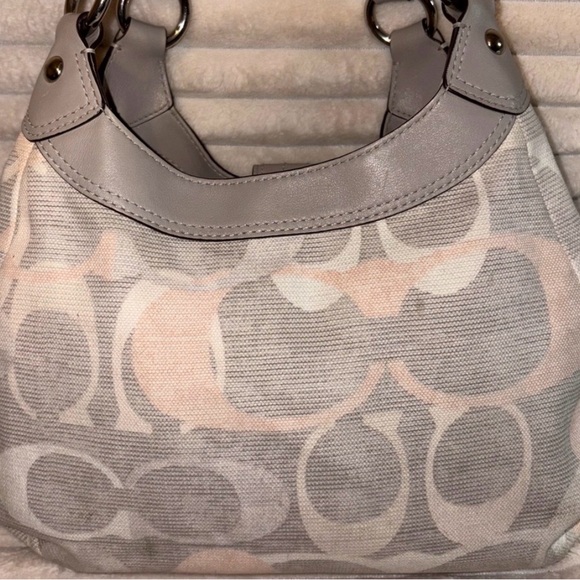 Coach Gray and Cream Shoulder Bag - Picture 4 of 10